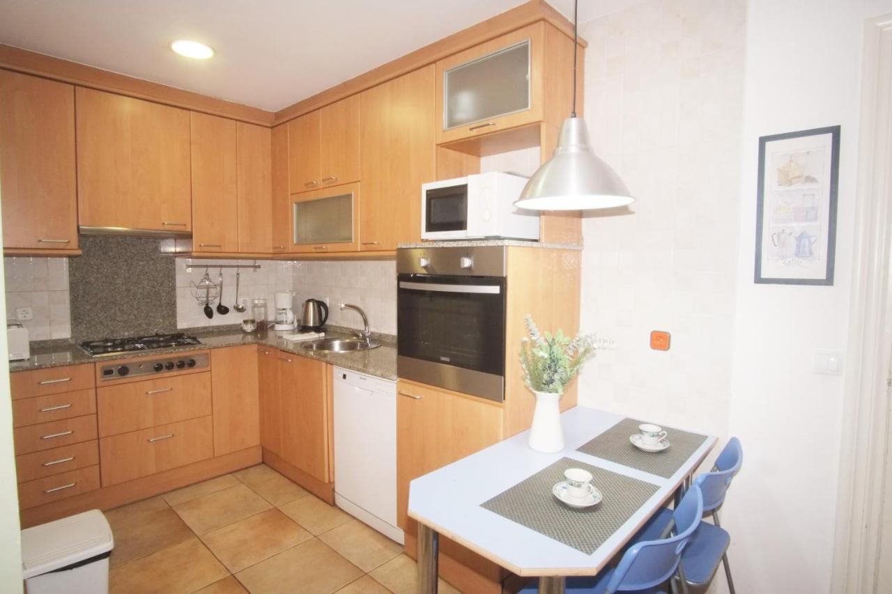 Lovely Apartment At Park Gueell Barcelona Eksteriør bilde