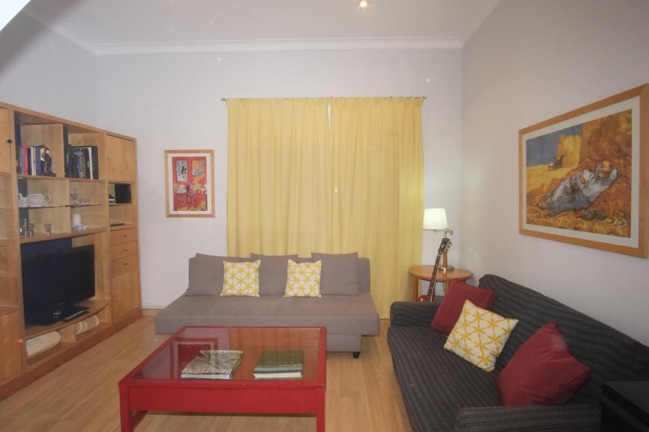 Lovely Apartment At Park Gueell Barcelona Eksteriør bilde