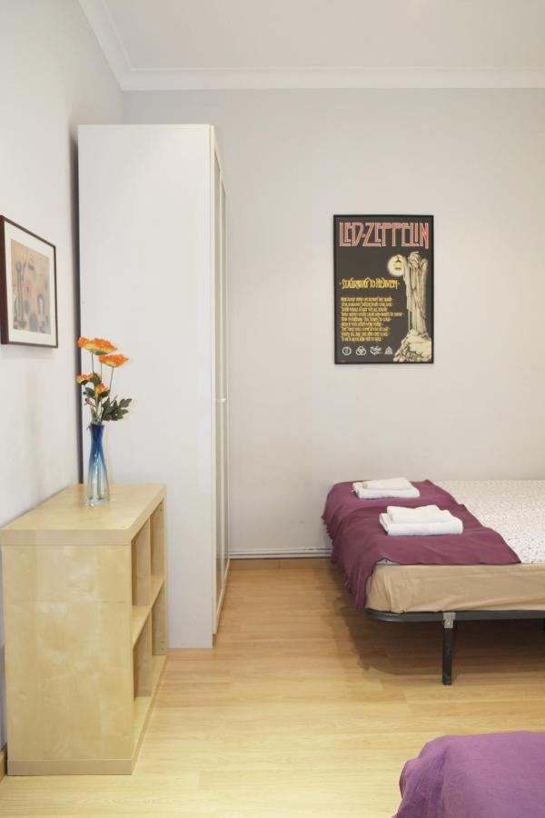 Lovely Apartment At Park Gueell Barcelona Eksteriør bilde