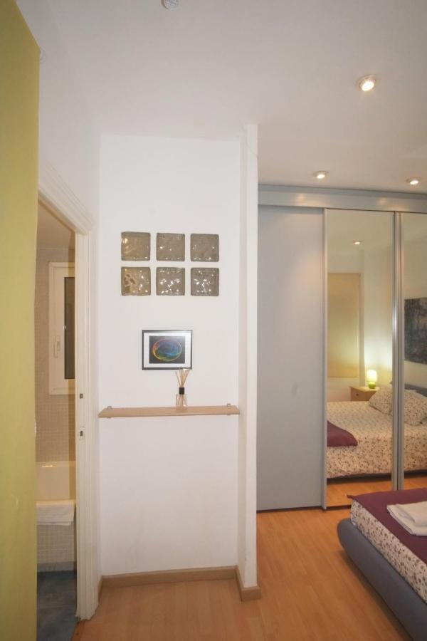 Lovely Apartment At Park Gueell Barcelona Eksteriør bilde